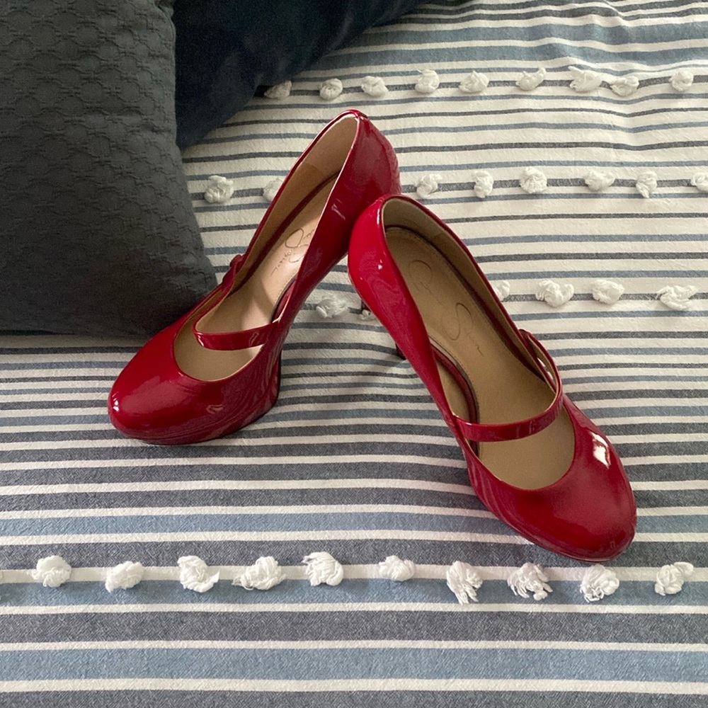 8.5 Red Jessica Simpson heels